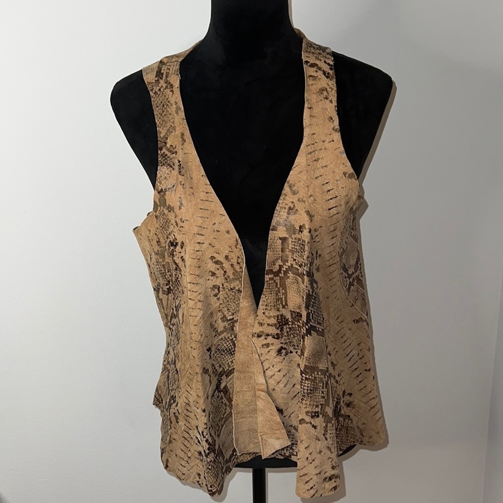 XCVI Western Southwest cowgirl leather cascade front‎ vest snake print Sz M
